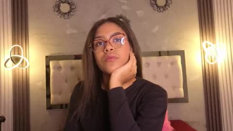 alexa andherson online show from 22, 10, 2025