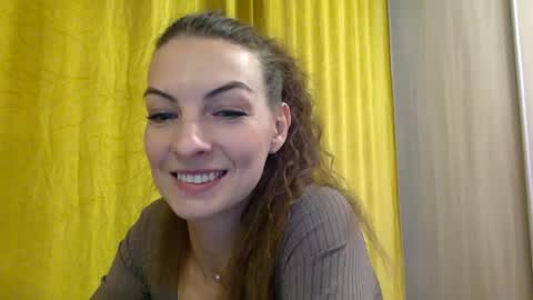 Snapshot of alexa_dreaam chatting on 14, 10, 2025 alexa_dreaam online show from 14, 10, 2025