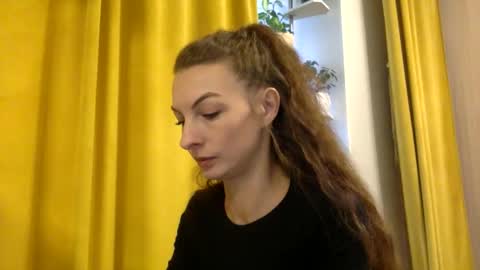 Snapshot of alexa_dreaam chatting on 25, 10, 2025 alexa_dreaam online show from 25, 10, 2025