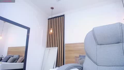 Alexa Forbes online show from 9, 7, 2026