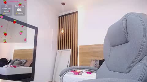 Alexa Forbes online show from 24, 7, 2026