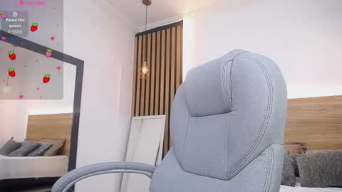Alexa Forbes online show from 28, 7, 2026