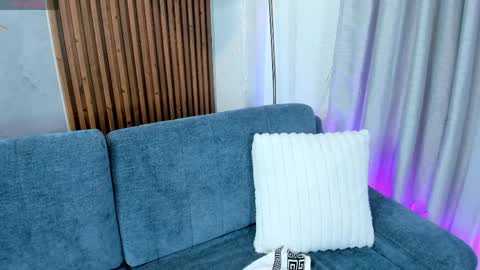 alexa_foxx27 online show from 9, 5, 2026