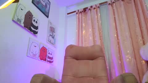 alexa_orange online show from 3, 6, 2026