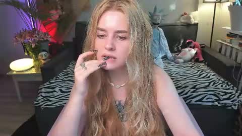 alexa_pirs online show from 10, 7, 2026