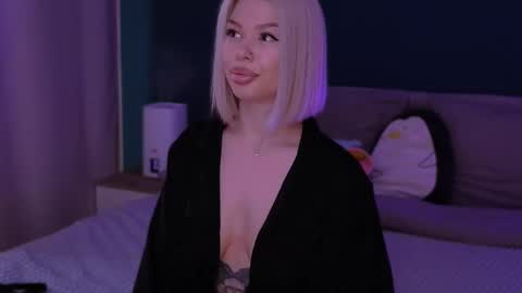 Alexa Mason online show from 10, 3, 2025