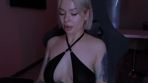 Alexa Mason online show from 9, 10, 2025