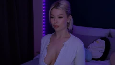 Alexa Mason online show from 6, 5, 2026