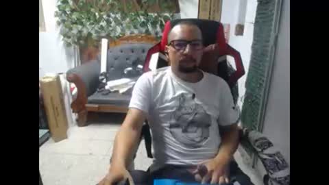 Snapshot of alexamdergal chatting on 1, 1, 2025 Alexamdergal online show from 1, 1, 2025