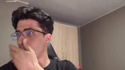 Benji  Alex   online show from 26, 11, 2025