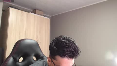 Benji  Alex   online show from 3, 5, 2026