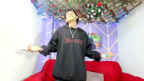 chicos hot online show from 17, 7, 2026