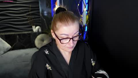 Alexandra online show from 6, 12, 2024