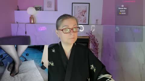Alexandra online show from 8, 5, 2026