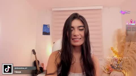 Alexandra Rodriguez online show from 1, 12, 2025