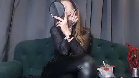 Alexandra online show from 28, 4, 2026
