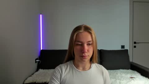 Alex online show from 10, 7, 2026