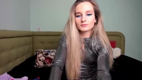 Snapshot of alexasweetblonde chatting on 5, 1, 2025 Alexa online show from 5, 1, 2025