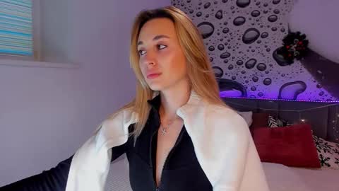 Snapshot of alexawilds chatting on 11, 1, 2026 AlexaWilds online show from 11, 1, 2026