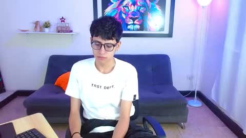 Snapshot of alexcum_18 chatting on 20, 3, 2026 alex online show from 20, 3, 2026