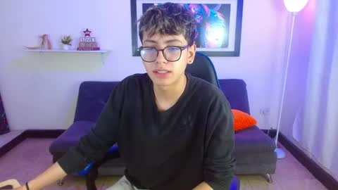 alex online show from 28, 4, 2026