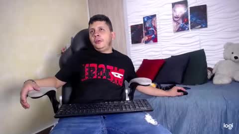 Snapshot of alexe_xx chatting on 17, 2, 2025 Alex online show from 17, 2, 2025