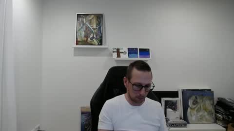 alexhunter4u online show from 5, 1, 2025