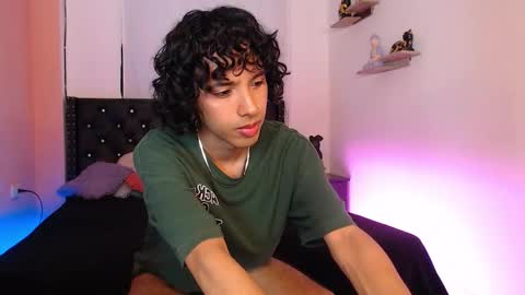 Alexis online show from 3, 10, 2025