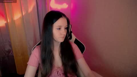 Alexis Miss online show from 12, 3, 2025