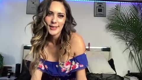 Alexis Amor online show from 13, 9, 2025