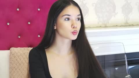 alexisdevine online show from 9, 2, 2026