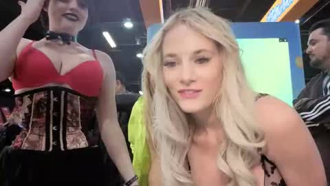 alexispaige06 online show from 11, 4, 2026