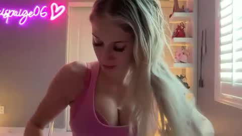 alexispaige06 online show from 21, 4, 2026