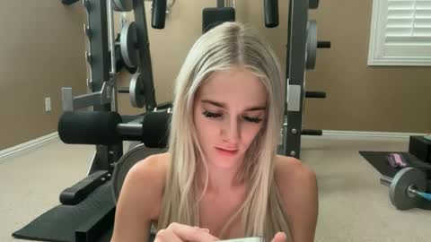 alexispaige06 online show from 23, 6, 2026