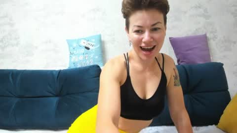 Sosweetcherry online show from 12, 7, 2026