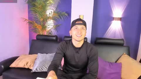 Snapshot of alexkiran chatting on 22, 3, 2026 alexkiran online show from 22, 3, 2026