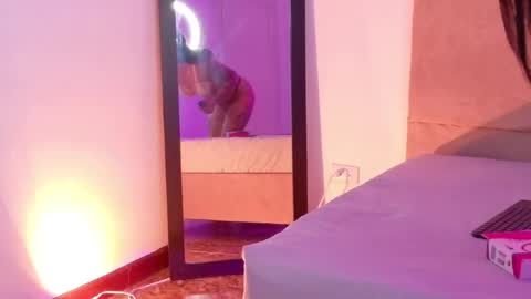 alexlamunequita online show from 7, 2, 2026