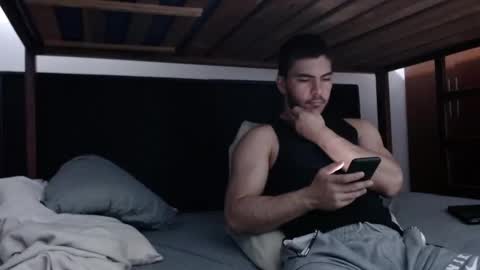 alexsb1998 online show from 4, 2, 2025