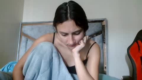 alex y luisa online show from 26, 6, 2026