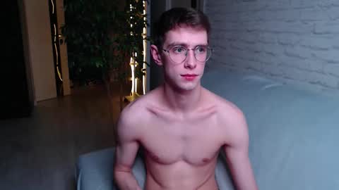 Alfie online show from 4, 10, 2025