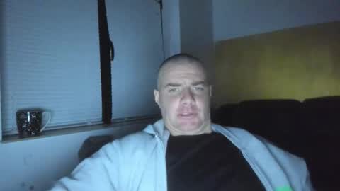 alfiesolomons87 online show from 7, 3, 2026