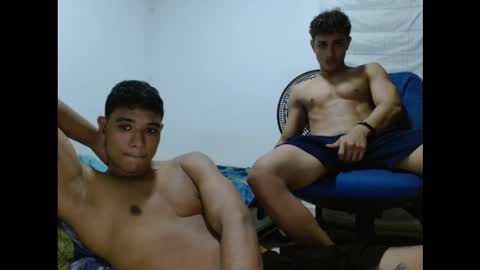 Snapshot of alfred_cantillo chatting on 11, 9, 2025 alfred_cantillo online show from 11, 9, 2025