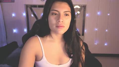 Carolina Join The Fan Club  online show from 19, 11, 2025