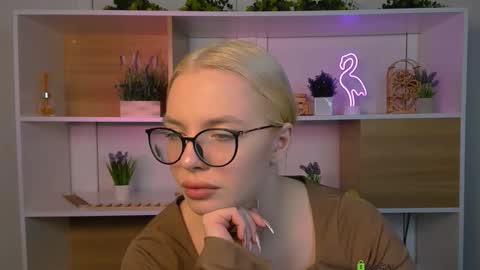 alia skay online show from 23, 12, 2025