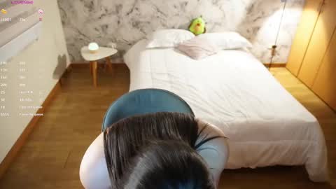 Snapshot of alicce_belluci chatting on 1, 3, 2025 Alicce belluci online show from 1, 3, 2025