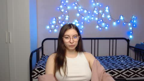 Alice online show from 17, 1, 2025