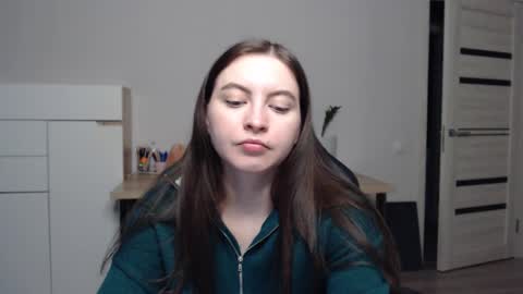 Alice online show from 26, 2, 2025