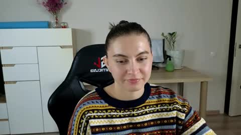 Alice online show from 5, 10, 2025