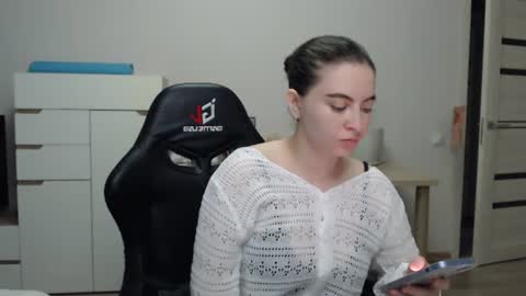 Alice online show from 28, 7, 2026