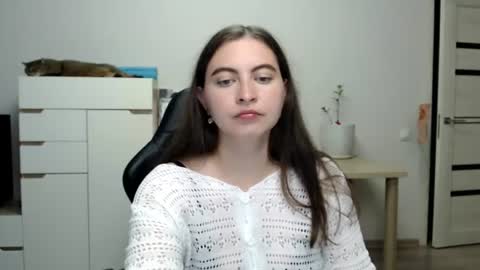 Alice online show from 9, 8, 2026